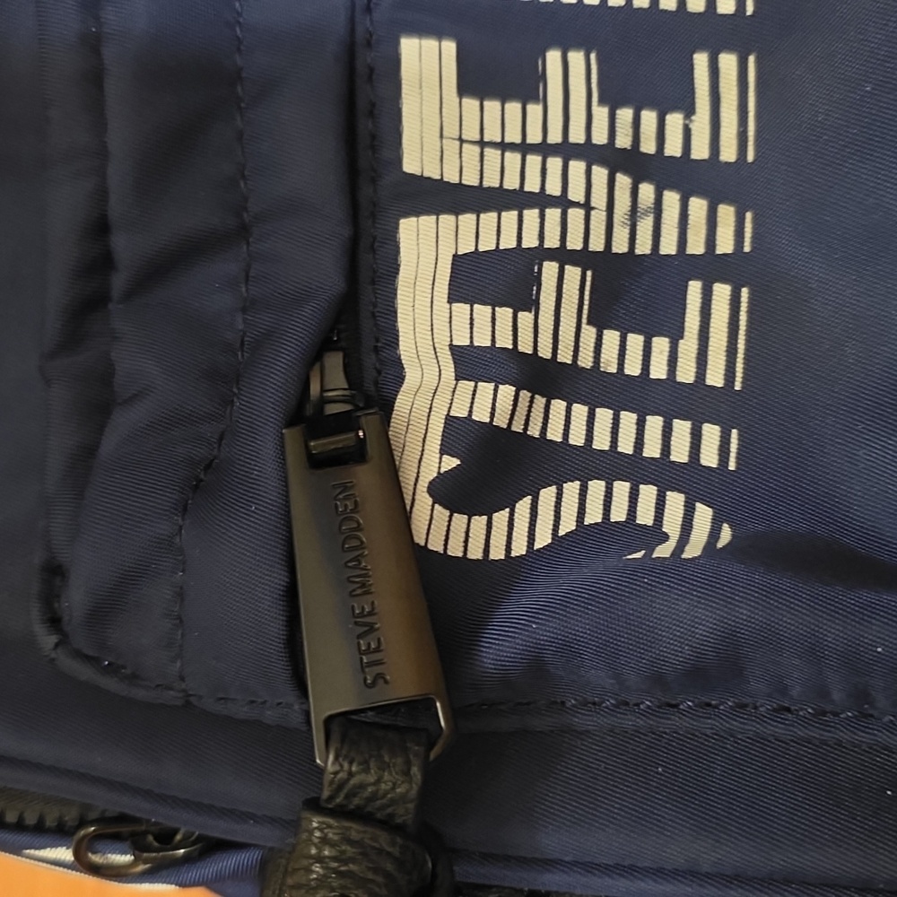 Steve Madden Small Blue Backpack - Picture 3 of 17